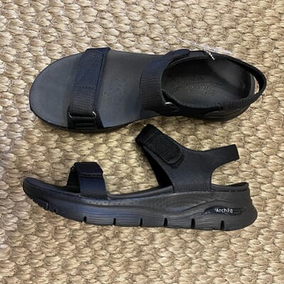 119247/BBK skechers_archfit_sandal1.jpeg