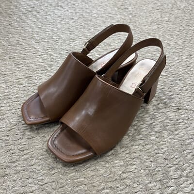 12-20505 Ara sandal-1.jpg