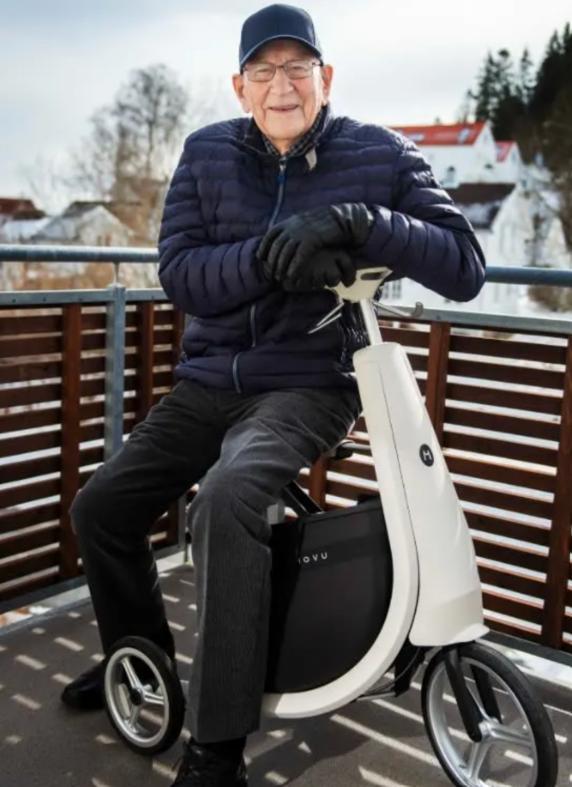 MOVU Svaberg med sete